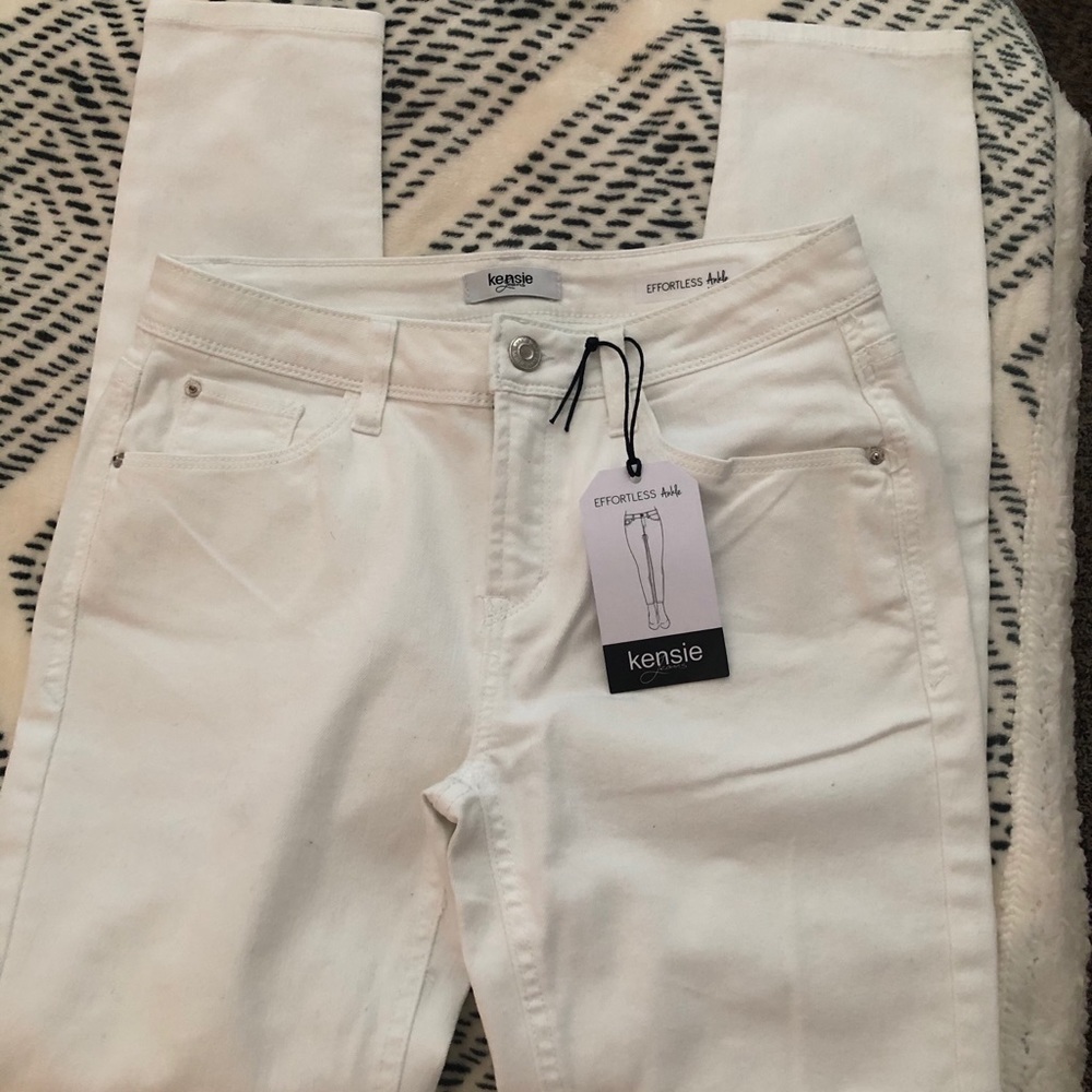 Kensie White Ankle Jeans NWT